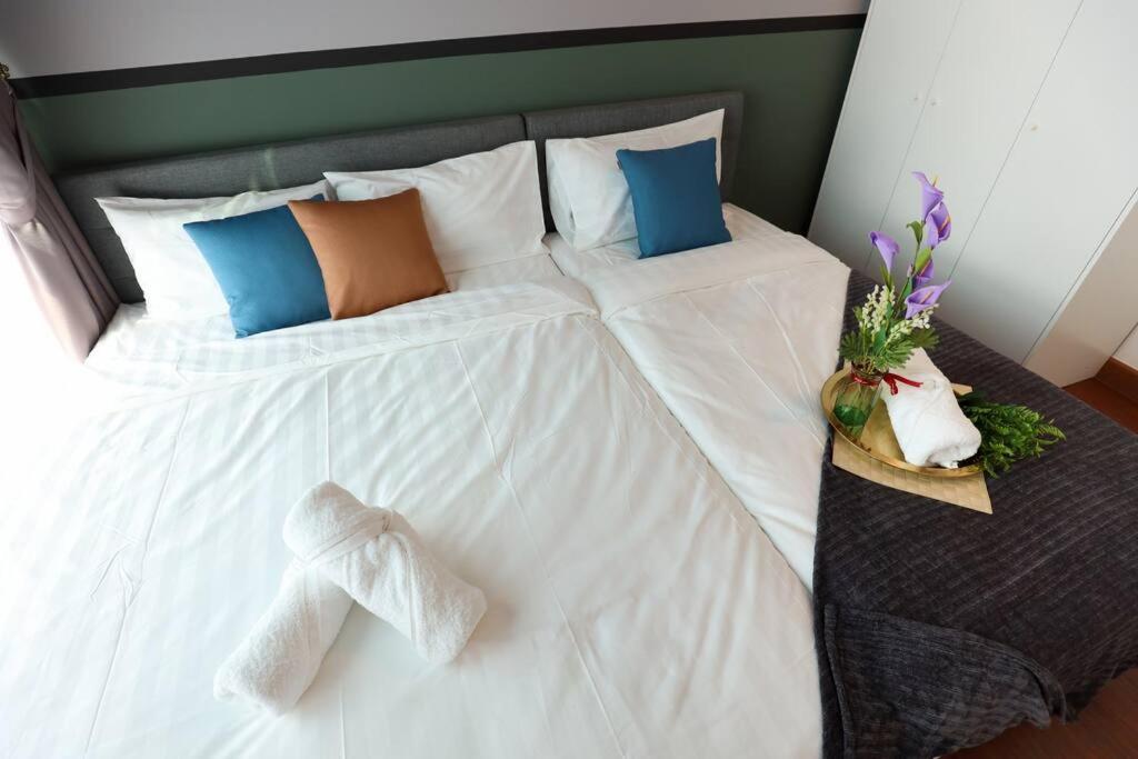 Elegant Homes 9Pax 5Bed Sunway Pyramid-Lagoon 2 Car Park Petaling Jaya Ngoại thất bức ảnh