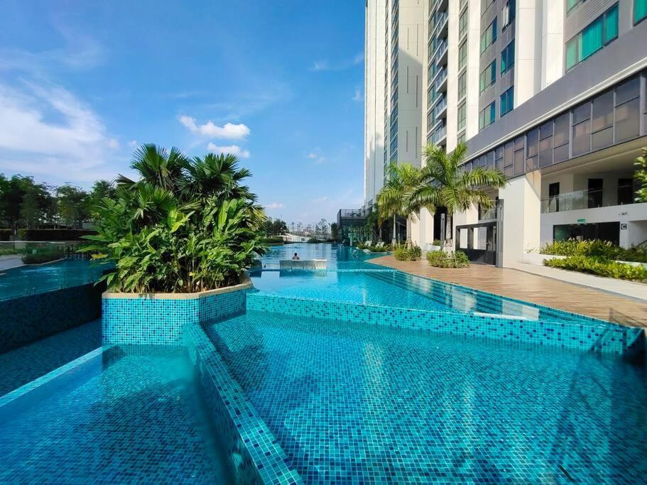 Elegant Homes 9Pax 5Bed Sunway Pyramid-Lagoon 2 Car Park Petaling Jaya Ngoại thất bức ảnh