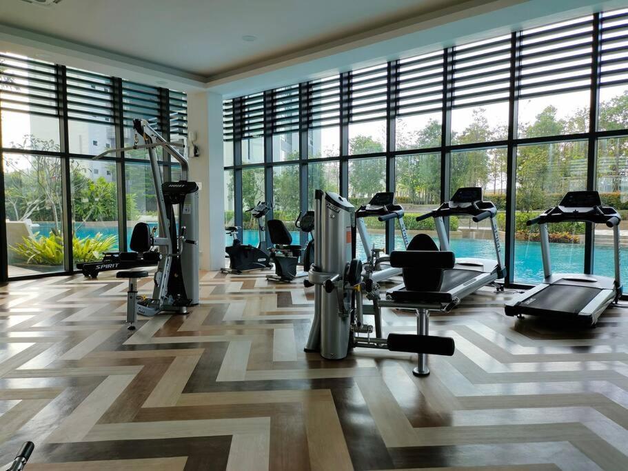 Elegant Homes 9Pax 5Bed Sunway Pyramid-Lagoon 2 Car Park Petaling Jaya Ngoại thất bức ảnh