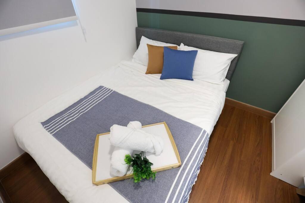 Elegant Homes 9Pax 5Bed Sunway Pyramid-Lagoon 2 Car Park Petaling Jaya Ngoại thất bức ảnh